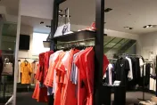 傻眼！台北妹子逛東區遭要求「進店先付60元低消」　店家回：VIP才能進來