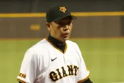 讀賣巨人來台/秋廣優人包辦3打點！　阿部慎之助卻虧：都在看啦啦隊