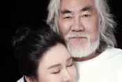 72歲名導張紀中再當爸！小30歲嫩妻宣布懷孕甜喊：是福報