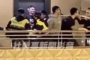 影/嘉義KTV多次糾眾鬥毆網路瘋傳　警逮地方角頭13人查扣棍棒刀械