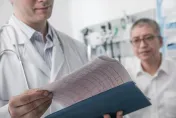 開始搶錢！新北170家院所調漲掛號費　3家超過300元