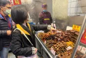 影/花干60元！士林夜市東山鴨頭「炸好才說價格」　消保官稽查要求改善