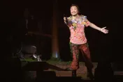 鄭中基睽違7年再登台北小巨蛋　激動爆粗口：抱歉讓大家等那麼久！