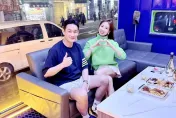 因〈愛甲超過〉翻紅收入狂翻數倍　原唱露面路人超驚：是辣妹！