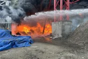 影/亞泥花蓮廠爆大火！黑煙竄天數公里外可見