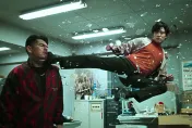 《城市獵人》真人版電影將上映　鈴木亮平空中掃堂腿引話題