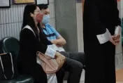 影/5億高中生開庭！傳喚老師、戶政人員　夏男「一號表情」又穿同件衣