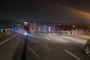 快訊/國1北上彰化段深夜貨櫃車、曳引車碰撞！事故車橫躺車道釀回堵