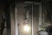 疑電動牙刷浴室充電到一半突起火！南投埔里民宅遭祝融　濃煙狂竄屋主急逃