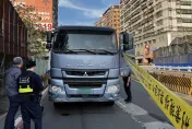 快訊/土城死亡車禍！鵝肉名店前驚見砂石車輾死機車騎士