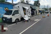 影/下車卸個貨命沒了！台9線死亡車禍　小貨車遭撞送貨員被貨門撞擊噴飛身亡