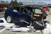 台裔工程師採自駕功能撞車亡　特斯拉與家屬和解