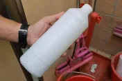 太調皮！雲林國中生把「清潔劑」倒湯中　10人喝了送醫吊點滴