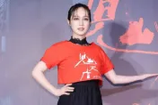 隔空放閃鄭人碩！小薰甜喊「天天被愛」揭5年戀現況