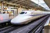 新幹線驚魂！女客求救「車廂內有40公分蛇」緊急停駛、影響630人