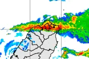 快訊/北部大雷雨！雙北緊急發布國家警報　17行政區淹水警戒