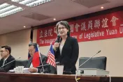 專機私菸案再現？　蕭美琴遭爆料進私酒要求免查驗　外交部：正在查證中