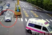 影/休旅車私裝警示燈鳴笛尾隨執勤救護車　消防局檢舉警依法開罰