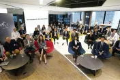 探索新聞產業 AI 轉型！紀錄片「星星之火 3：與 AI 共舞、守護真實之光」今日上線