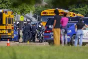 影/美校園槍擊案又一樁！德州17歲高中生持槍射殺同學　受害者身中6槍慘死