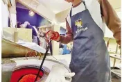 男大生花1.7萬開燒餅店1年賺500萬　稱年內開100家分店