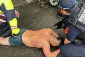 影/中壢毒鴛鴦被追緝！男「雨中半裸落跑」　跳窗硬鑽大樓鐵皮空隙