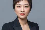 百度女副總做網紅立「霸總」人設引爭議　網酸：有空做醫美沒空陪孩子