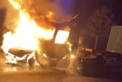 快訊/國道1號楠梓路段車禍　2車陷火海1人燒成焦屍
