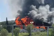 彰化社頭平房火災！女屋主逃脫後衝回屋內　「緊抱2愛犬」命喪火海