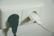 夏天記得關！「2家電」是隱形吃電怪獸　台電：比冰箱更耗電