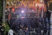 影/太陽花重演？綠議員號召黑熊學院學生到立院抗議　警方高度戒備