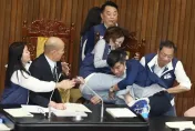 鍾佳濱「飛撲擒抱」陳菁徽竟是柔道禁用招式！　黑帶好手：令人感動
