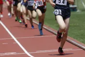 30歲女跑馬拉松暈倒送急診...醒後「月經消失」！　醫師曝原因