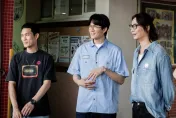 宇宙人成軍20年小朋友驚「比我們大！」　小玉不動怒露慈父笑
