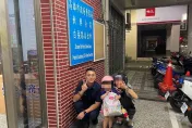 影/3歲小女孩書包掉了好傷心...高雄警火速尋回　破涕為笑：謝謝哥哥幫忙