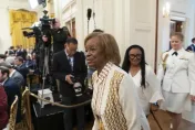 享壽86歲！前美國總統歐巴馬岳母瑪麗安過世　蜜雪兒發文悼念亡母