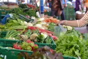 學歷不高也沒差！菜市場「豬肉攤」年收逾300萬　比牙醫還會賺