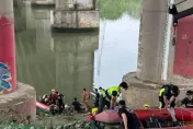 女突墜新北城林橋！騎士目睹嚇壞　警消2小時尋獲「已明顯死亡」