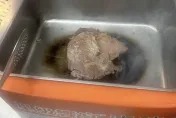 大夜員工「電鍋蒸蝦、滷味鍋煎牛排」！發文炫耀被網砲轟　7-11：依約查處