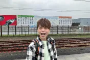 蔡阿嘎開除蘿拉首發聲！喊「腳踏實地賺錢」　網笑：寓意深遠