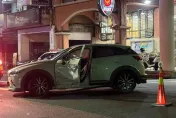 影/新竹路口車禍！派出所前汽機車相撞　騎士連人帶車噴飛