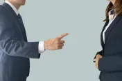 男主管要求「陪出差」！女下屬拒「潛規則」反遭踢出公司群組…怒曝光證據
