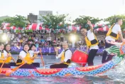 韓國瑜和立院夥伴們「同舟共濟」划龍舟　他喊：用活力和熱情乘風破浪到終點