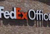 疫後全球運輸需求大幅下降！FedEx宣布裁員2千人　預計每年最多可省下56億