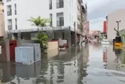 大水狂淹4天！台南這地區「30年沒淹過水」竟因建商施工堵住排水