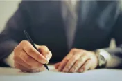 法律志工=免費勞工？要律師資格但不支薪…清大教授遭網罵翻