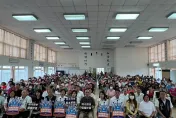 民進黨鐵票區起風了！國民黨國會改革宣講人潮擠爆　藍營女戰神感動吐真心話