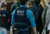 JR新宿站員警突遭女子「持剪刀猛刺腹部」　手沾滿血嚇壞路人