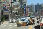 桃園阿嬤電動代步車秒變「貪吃蛇」！　網看傻了：神主牌有神快拜