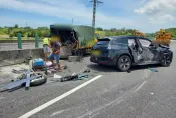 快訊/緩撞車悲歌！國3北向通霄段「BMW撞上去」　3車毀3傷